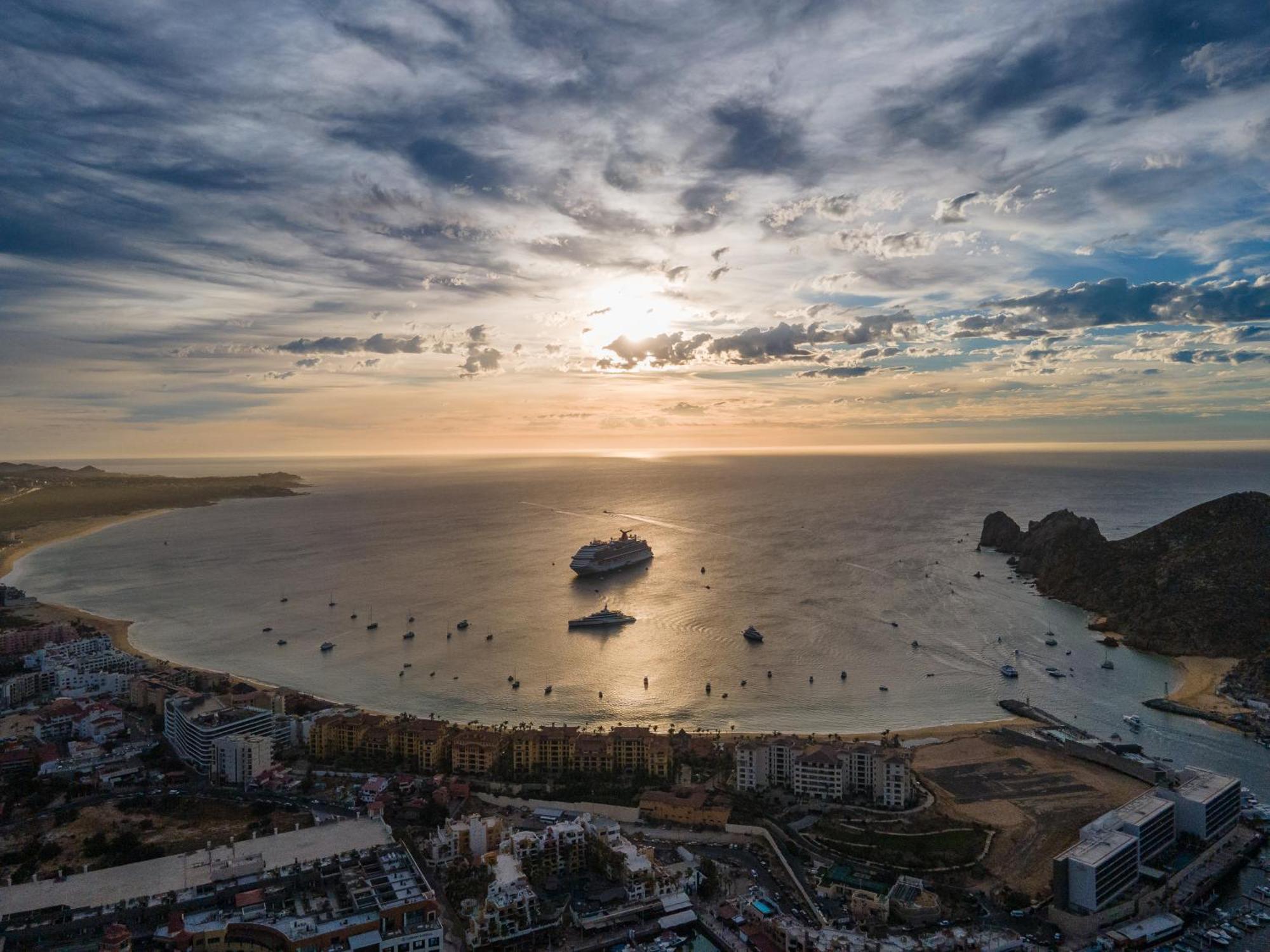 The Paraiso Residences At Marina Cabo Кабо Сан Лукас Екстериор снимка