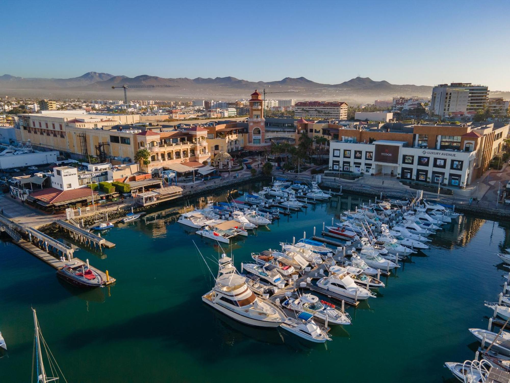The Paraiso Residences At Marina Cabo Кабо Сан Лукас Екстериор снимка